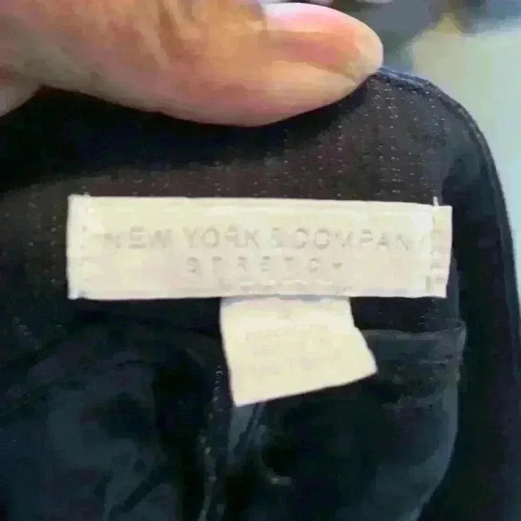 New York And Company Stretch Petite Pants Size 4 - Picture 3 of 3